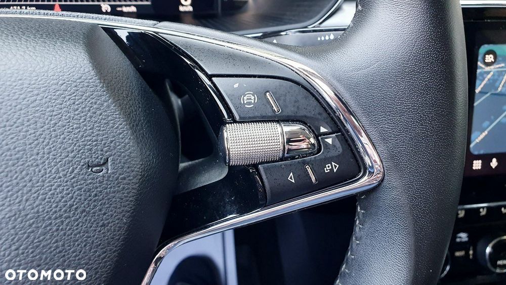 Skoda Superb 2.0 TDI SCR Style DSG - 37