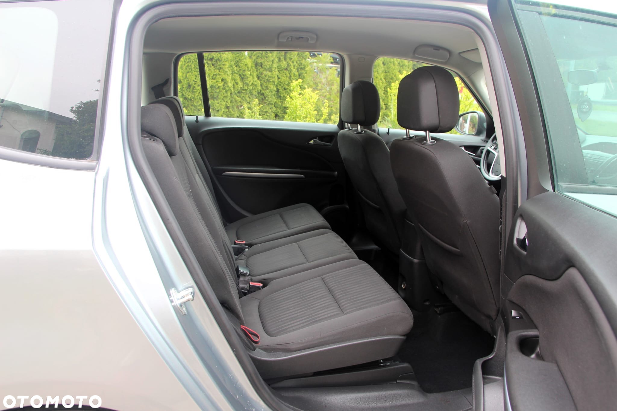 Opel Zafira Tourer 2.0 CDTI Active - 32