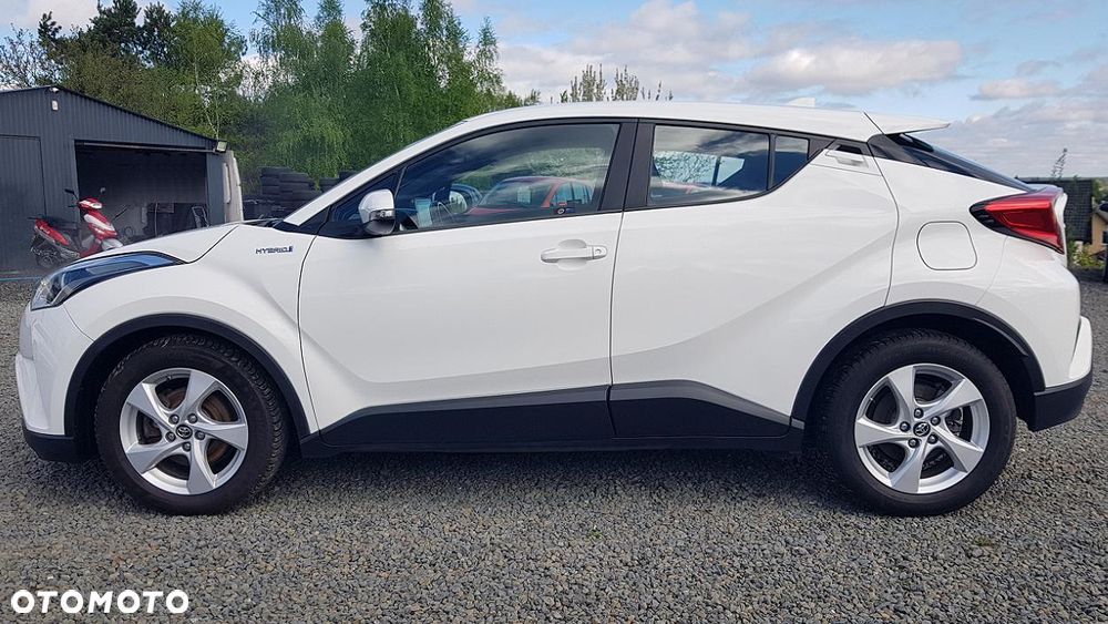 Toyota C-HR - 11