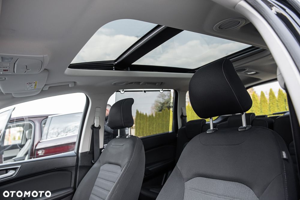 Ford Galaxy 2.0 EcoBlue S&S TITANIUM - 19