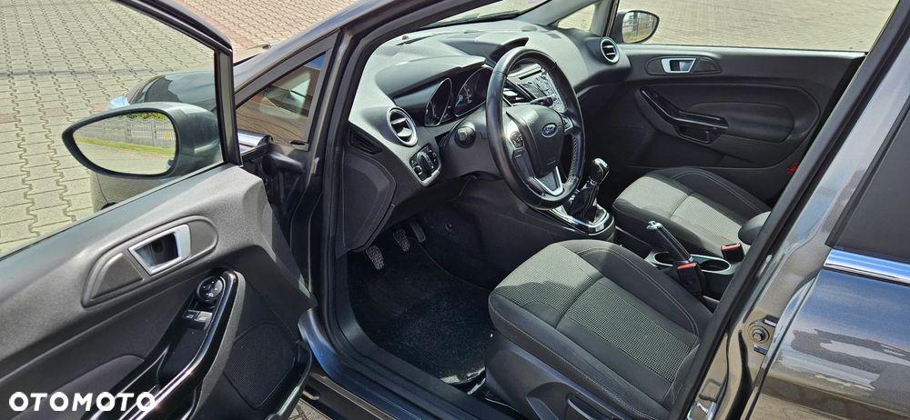 Ford Fiesta 1.0 EcoBoost S&S TITANIUM - 5