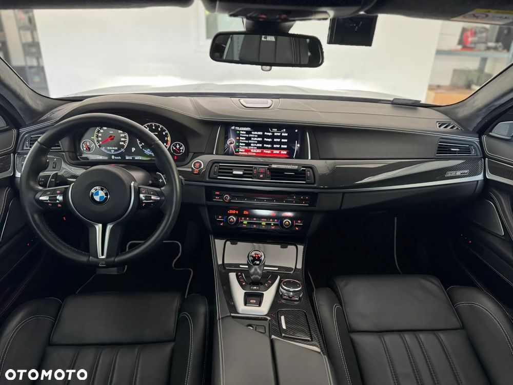 BMW M5 Standard - 4
