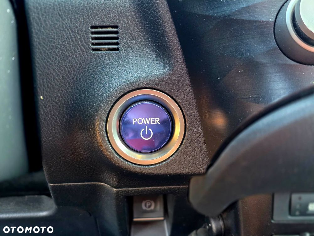 Lexus ES 300h Prestige - 29