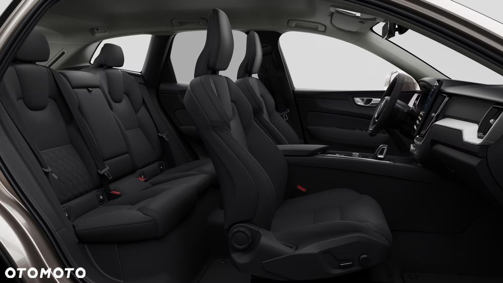 Volvo XC 60 B5 B AWD Core - 13