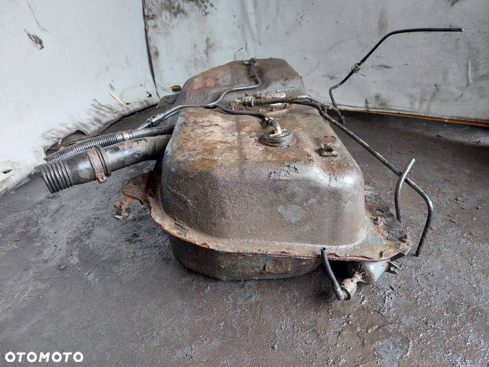 BAK ZBIORNIK PALIWA + POMPKA FIAT SIENA I 1.2 8V - 5