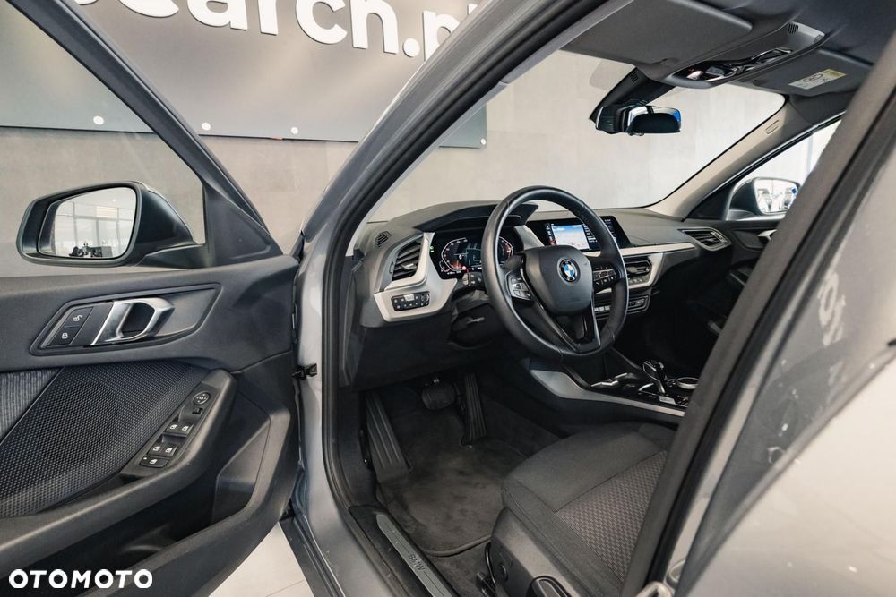 BMW Seria 1 - 10