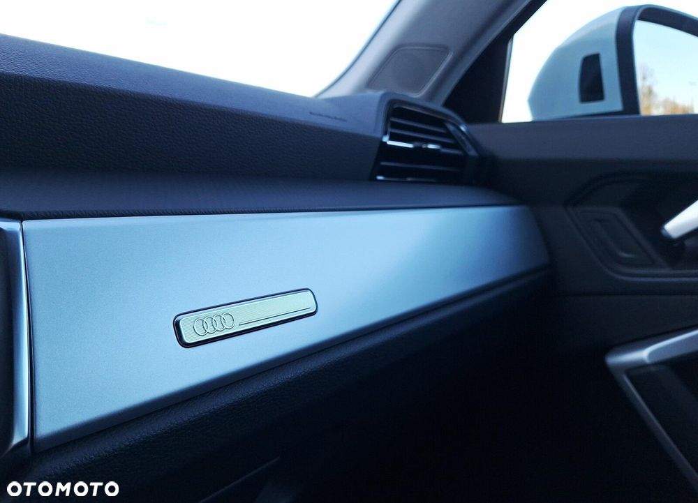 Audi Q3 35 TFSI S line S tronic - 23