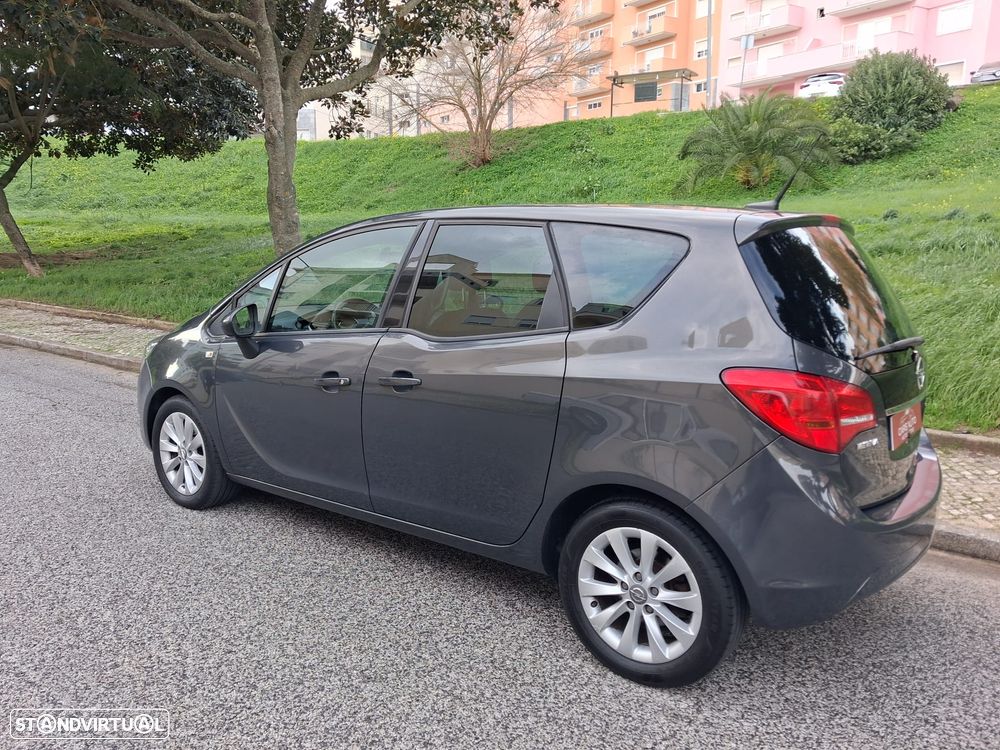 Opel Meriva 1.6 CDTi S/S - 9