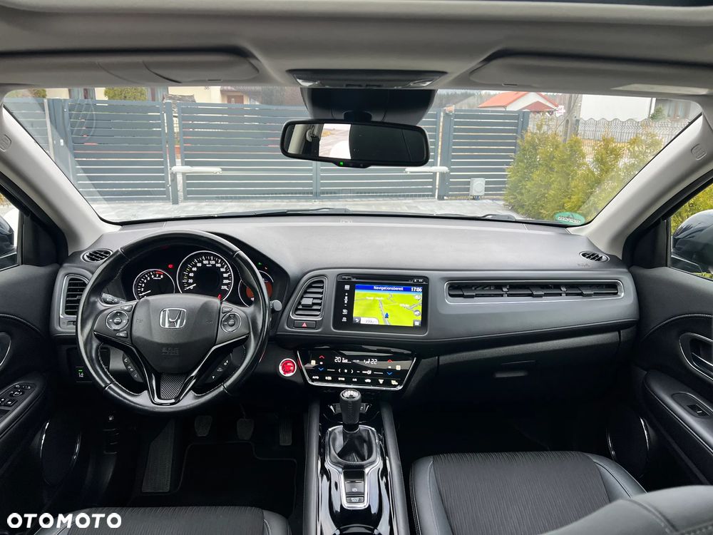 Honda HR-V 1.5 i-VTEC Executive - 25