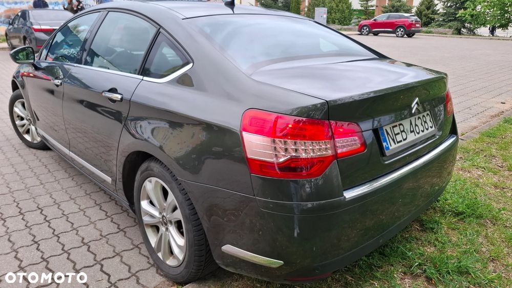 Citroën C5 2.7 HDi V6 Exclusive - 6