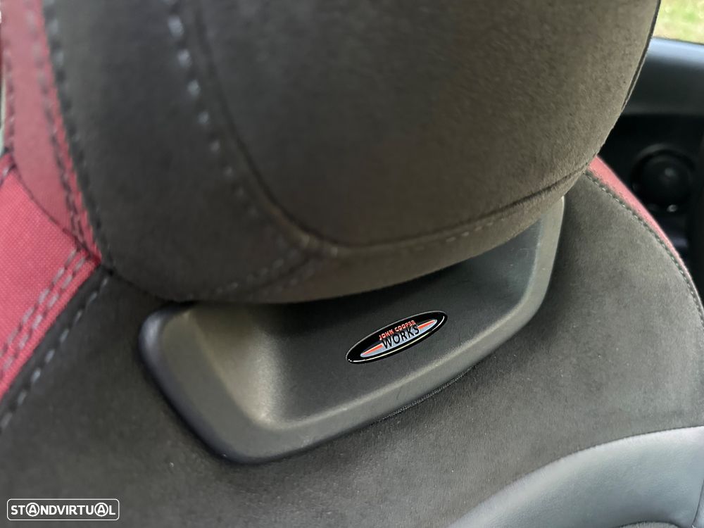 MINI 3 Portas John Cooper Works Auto Desportiva - 36