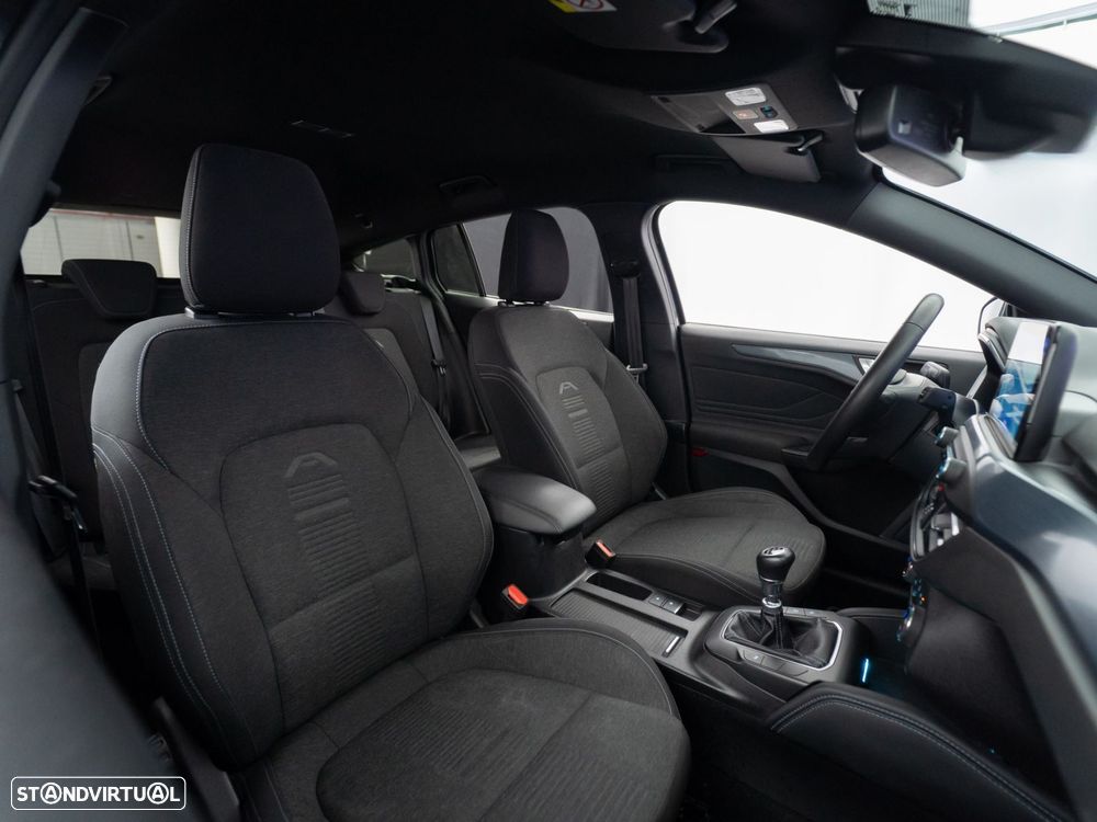 Ford Focus SW 1.5 TDCi EcoBlue Active X - 36
