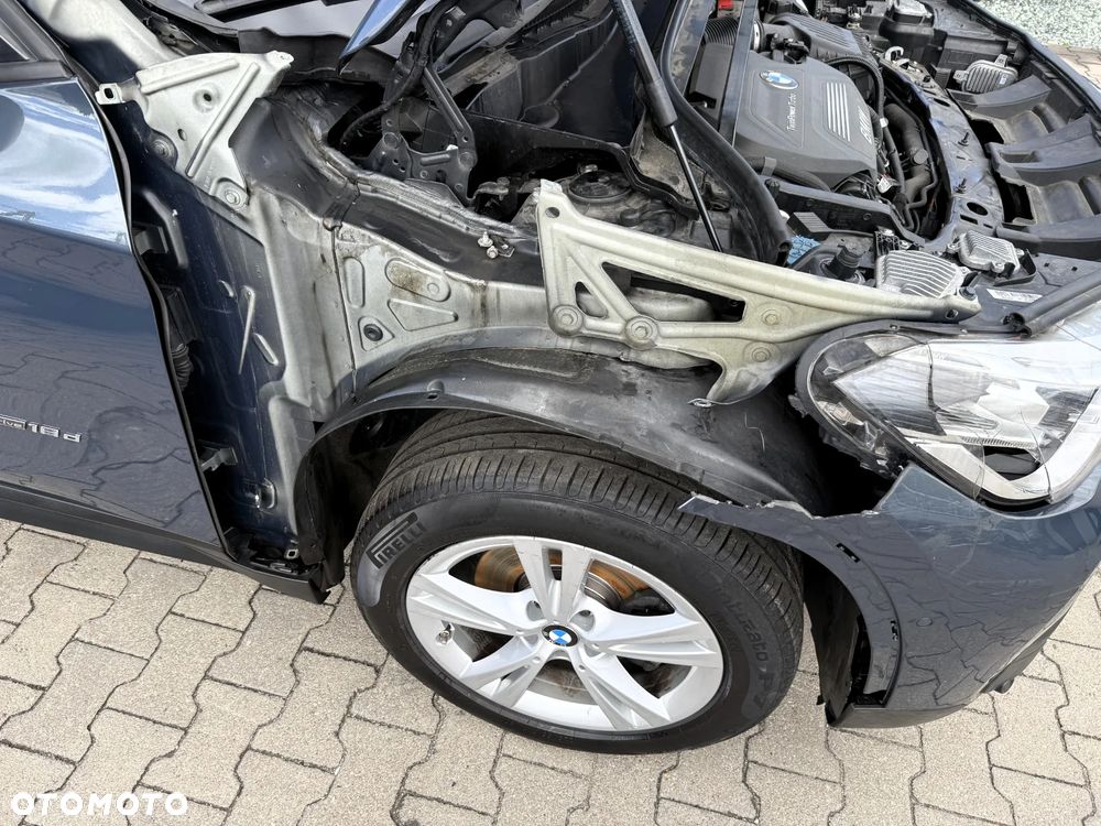 BMW X1 sDrive18d Advantage - 10