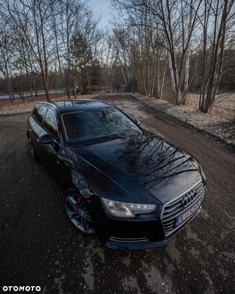 Audi A4 Avant - 1