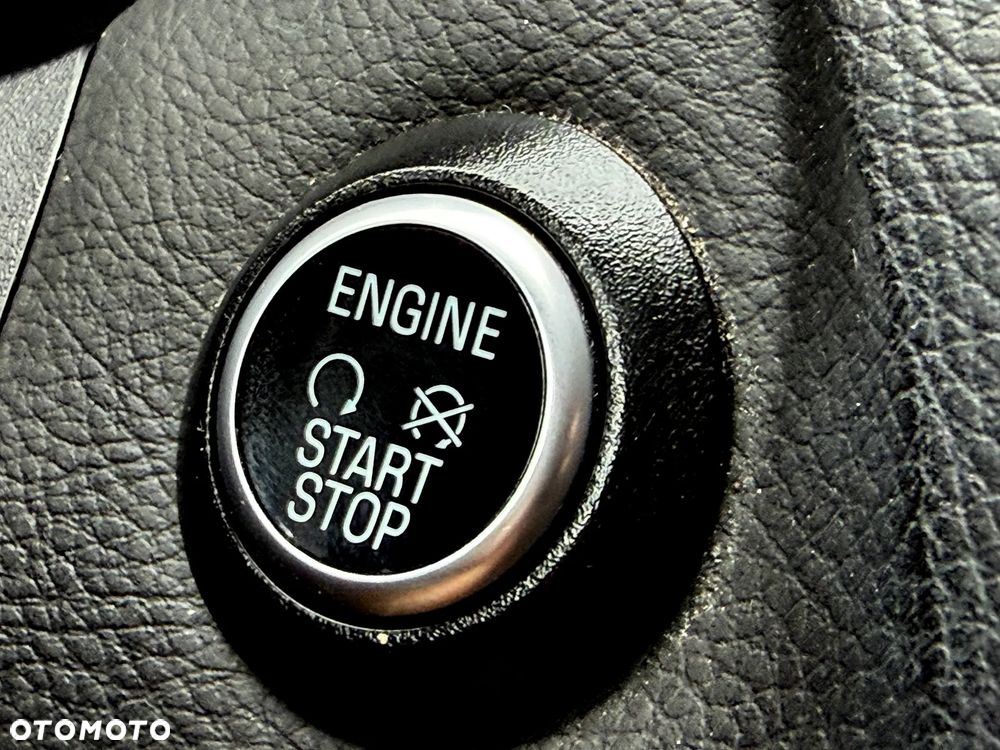 Ford Focus 1.5 EcoBoost STart-Stopp-System TITANIUM - 26