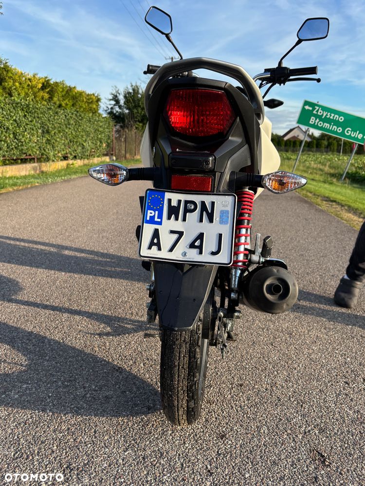 Honda CBF - 8