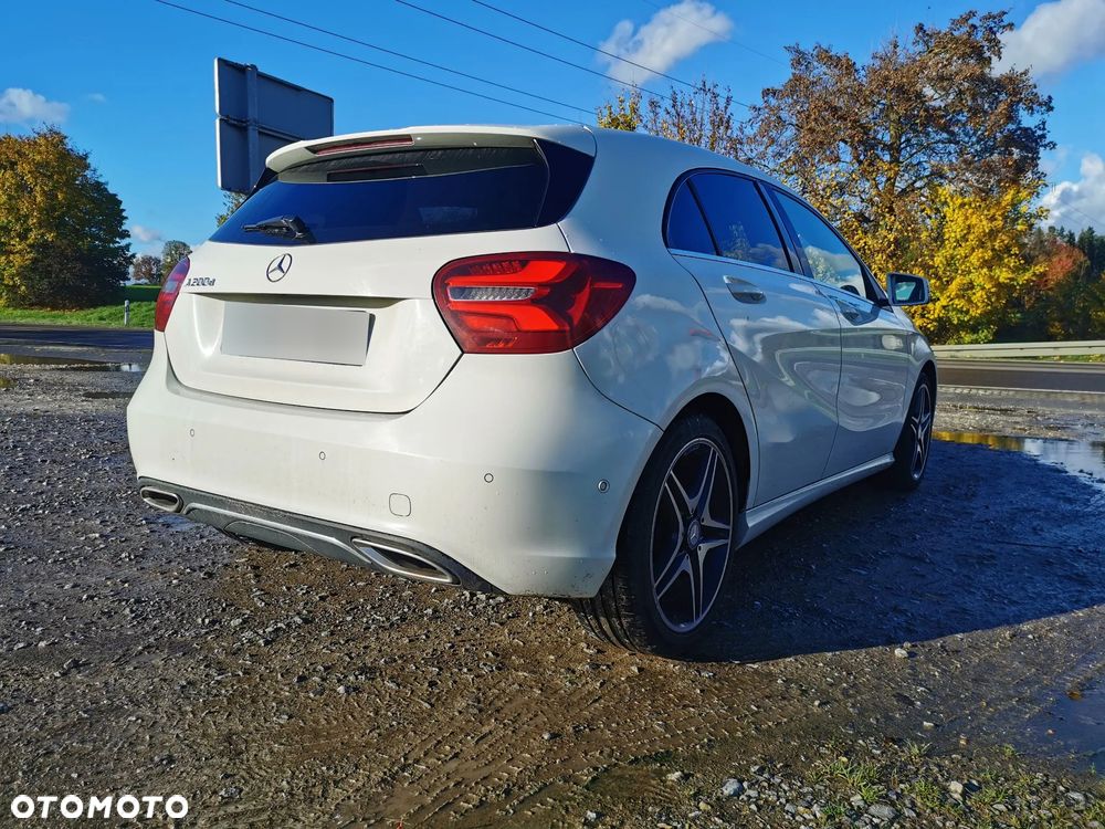 Mercedes-Benz Klasa A 200 d - 2