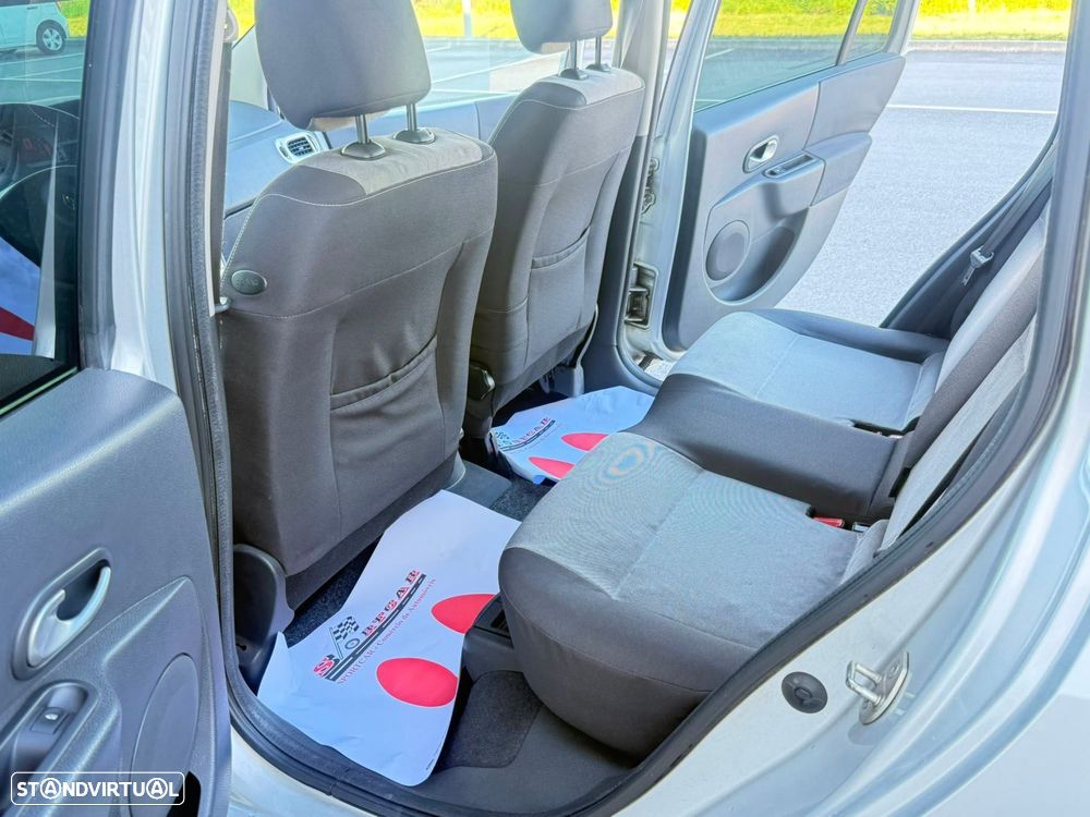 Renault Modus - 10