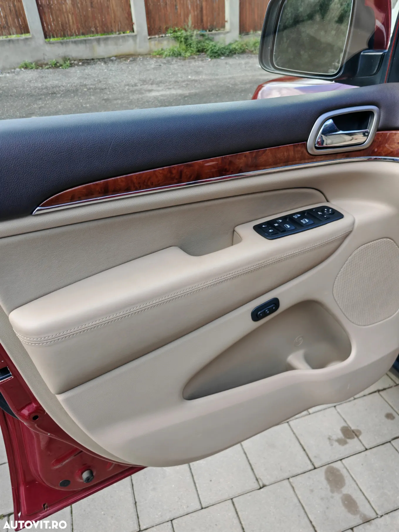 Jeep Grand Cherokee - 4