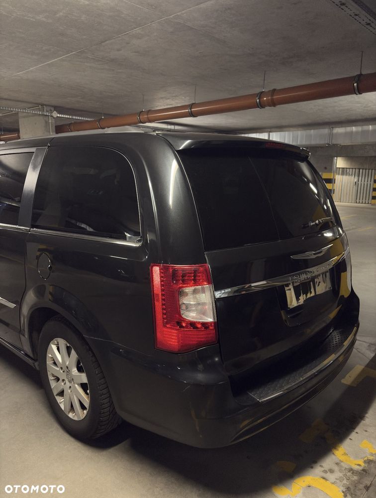 Chrysler Town & Country 3.6 Touring - 6