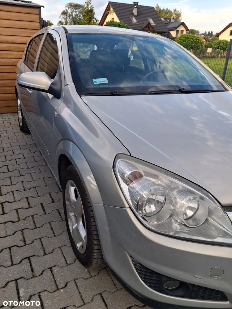 Opel Astra - 4