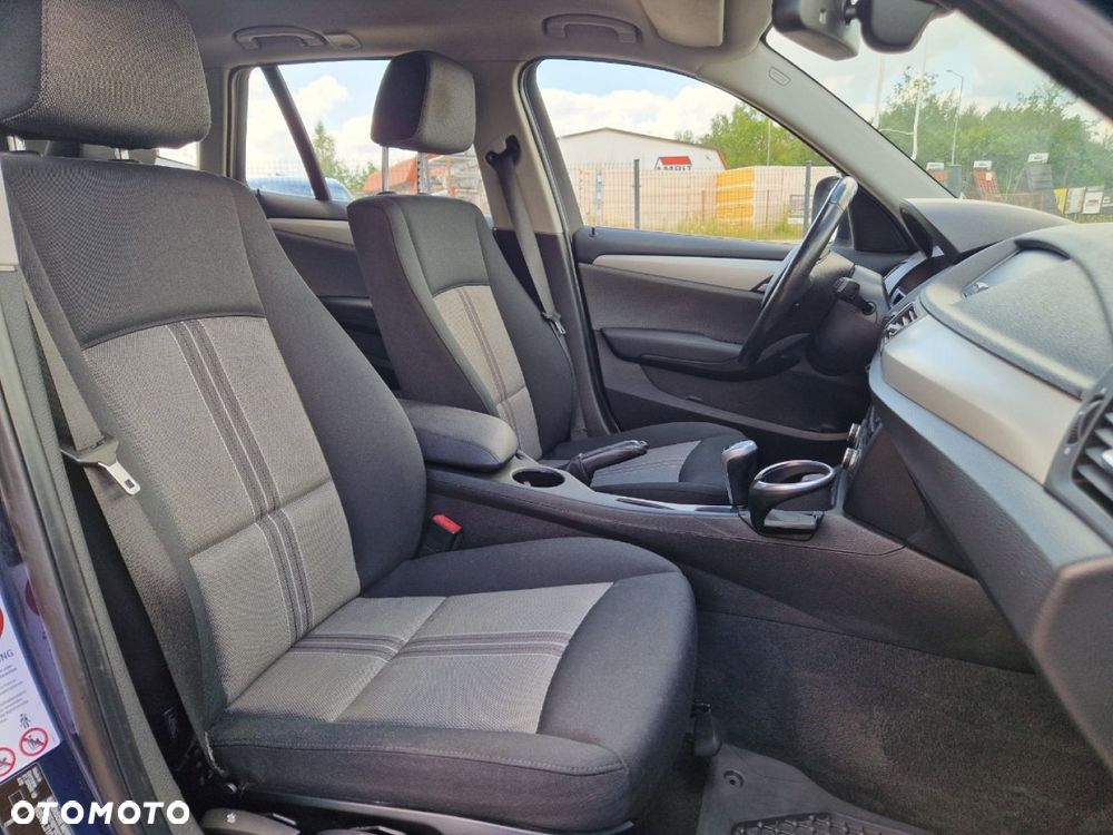 BMW X1 sDrive18i Sport Line - 19