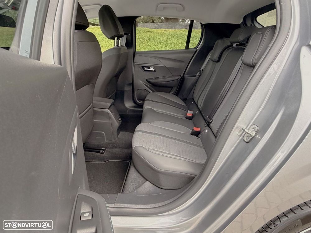 Peugeot 208 1.2 PureTech Allure - 9