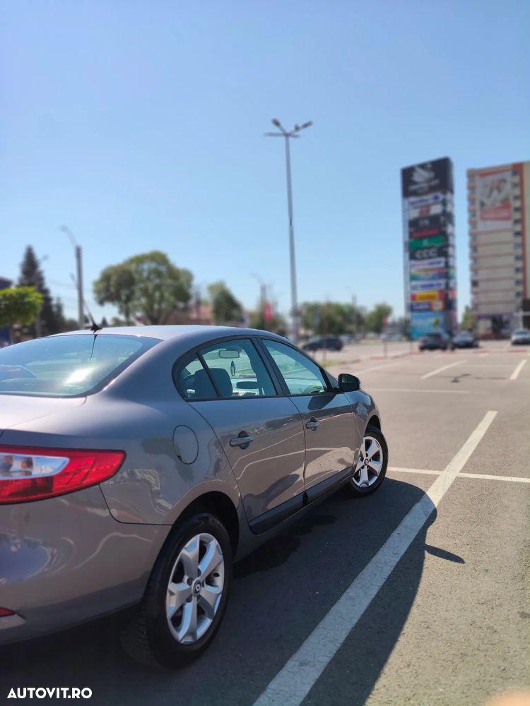 Renault Fluence 1.5 dCi Pro - 8