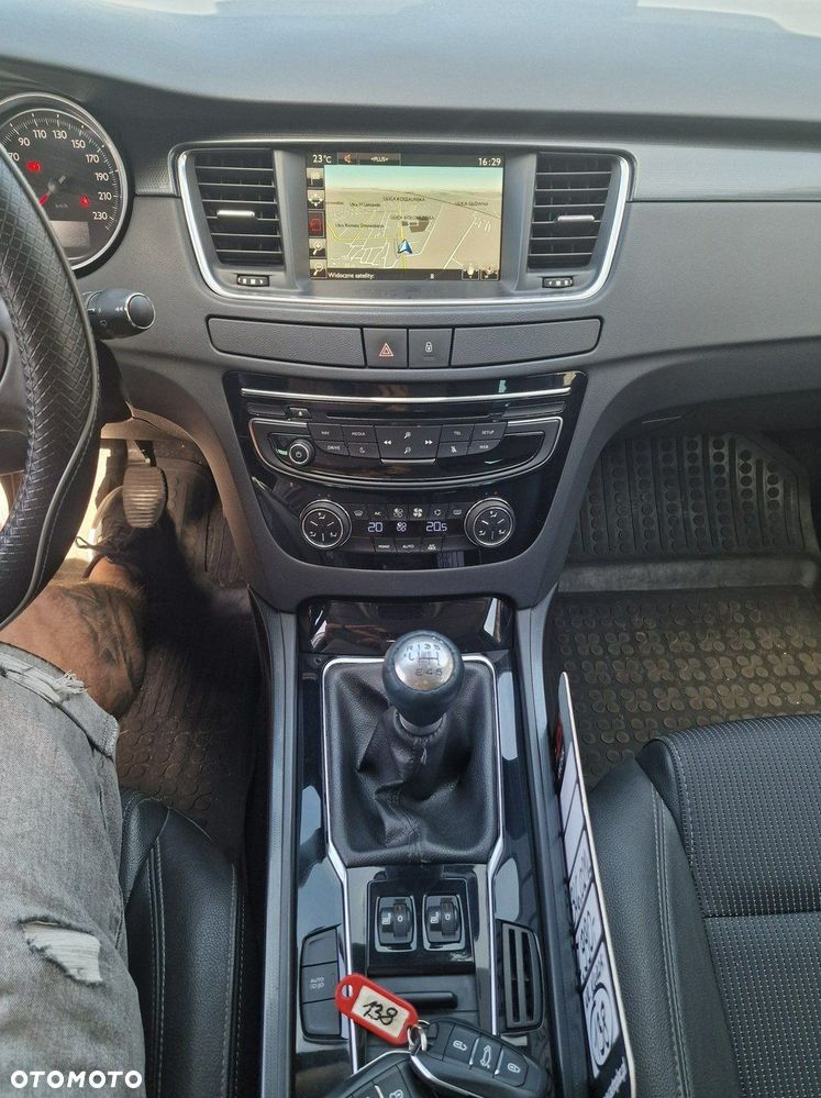 Peugeot 508 SW BlueHDi 150 Stop&Start Business-Line - 16