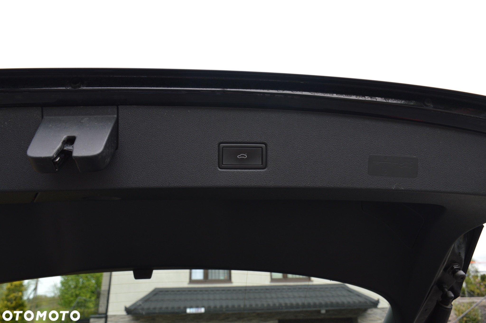 Volkswagen T-Roc 2.0 TDI SCR DSG Sport - 35
