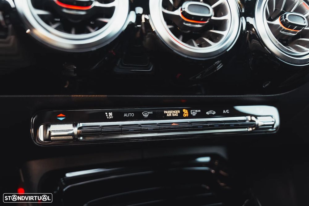 Mercedes-Benz A 45 AMG S 4Matic+ Speedshift DCT 8G - 39