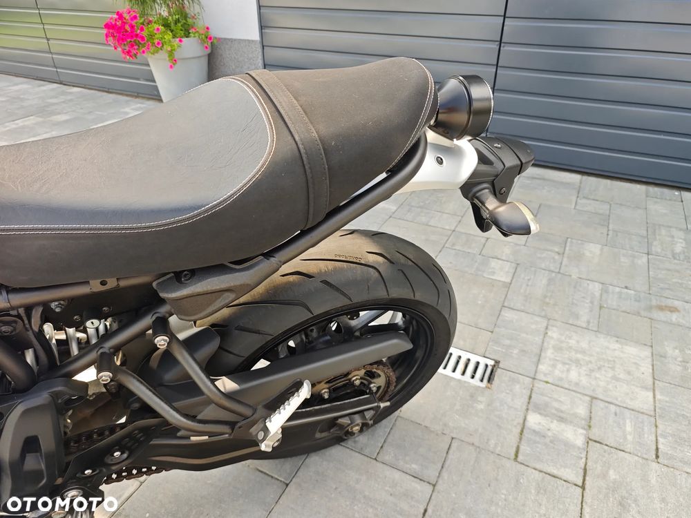 Yamaha XSR - 18