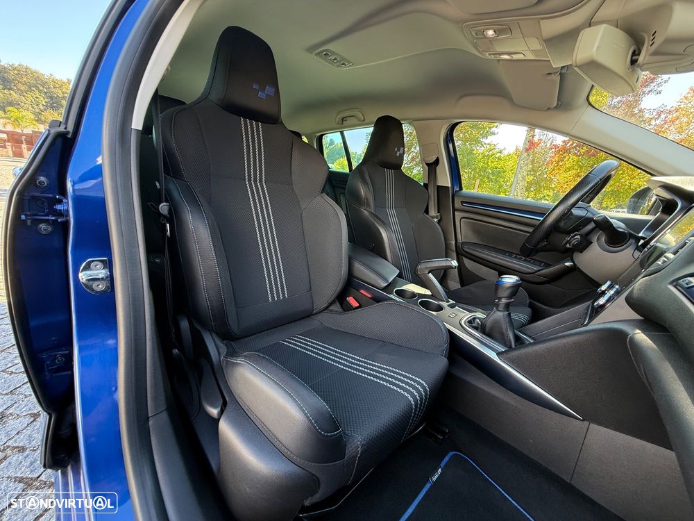 Renault Mégane Sport Tourer 1.6 dCi GT Line - 25