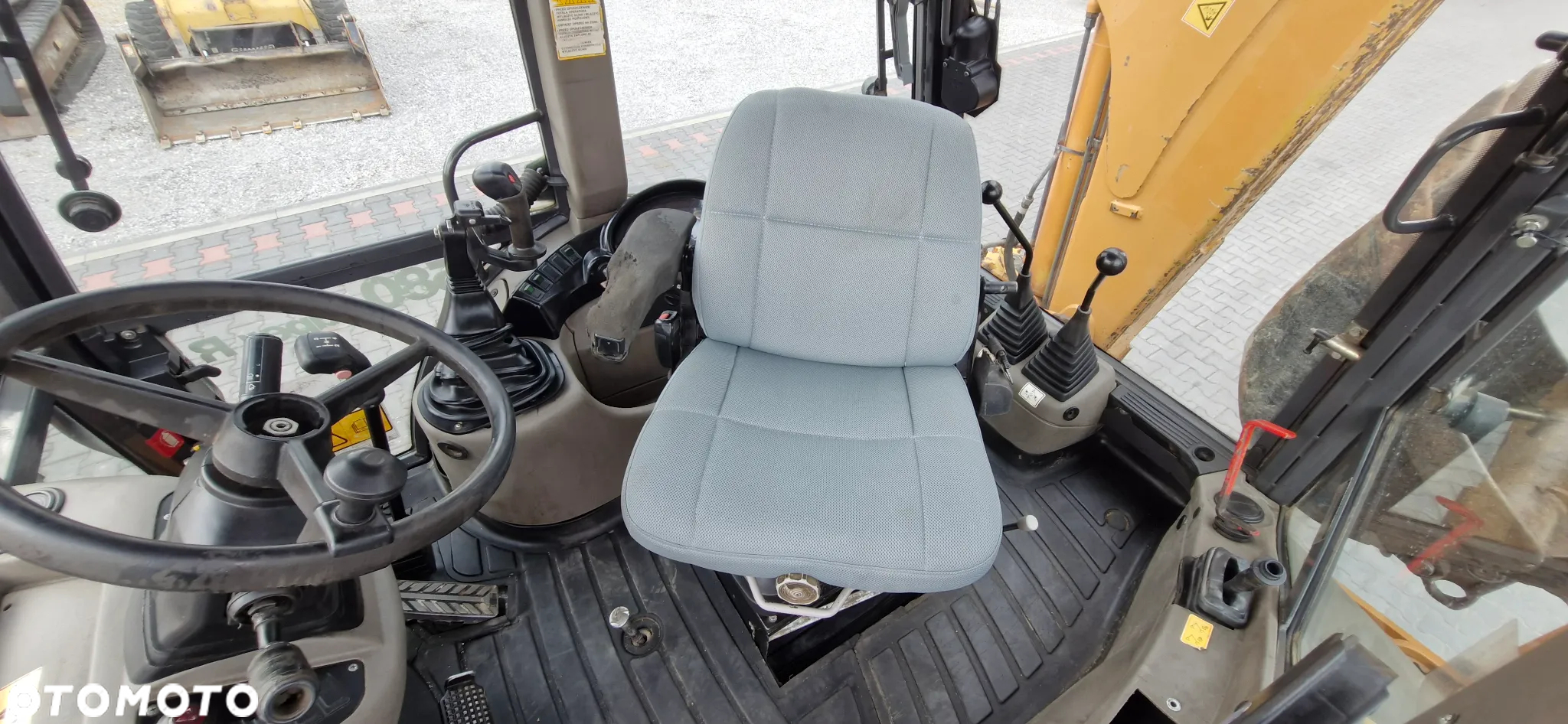 Case 580SR-4PT/ Nowe opony/ Teleskop/ - 14