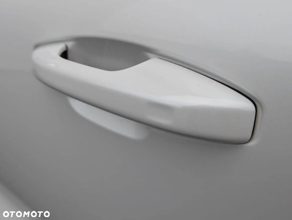 Volvo XC 40 - 36