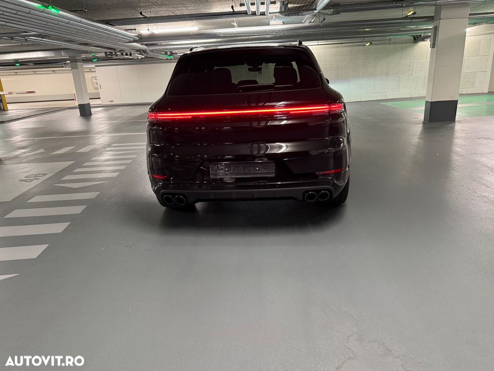 Porsche Cayenne Black Edition - 14