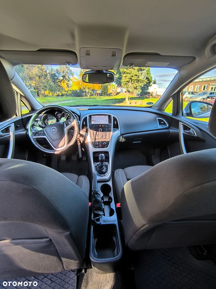 Opel Astra - 12