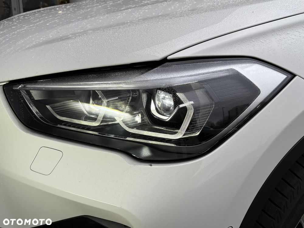 BMW X1 sDrive18i Advantage - 11