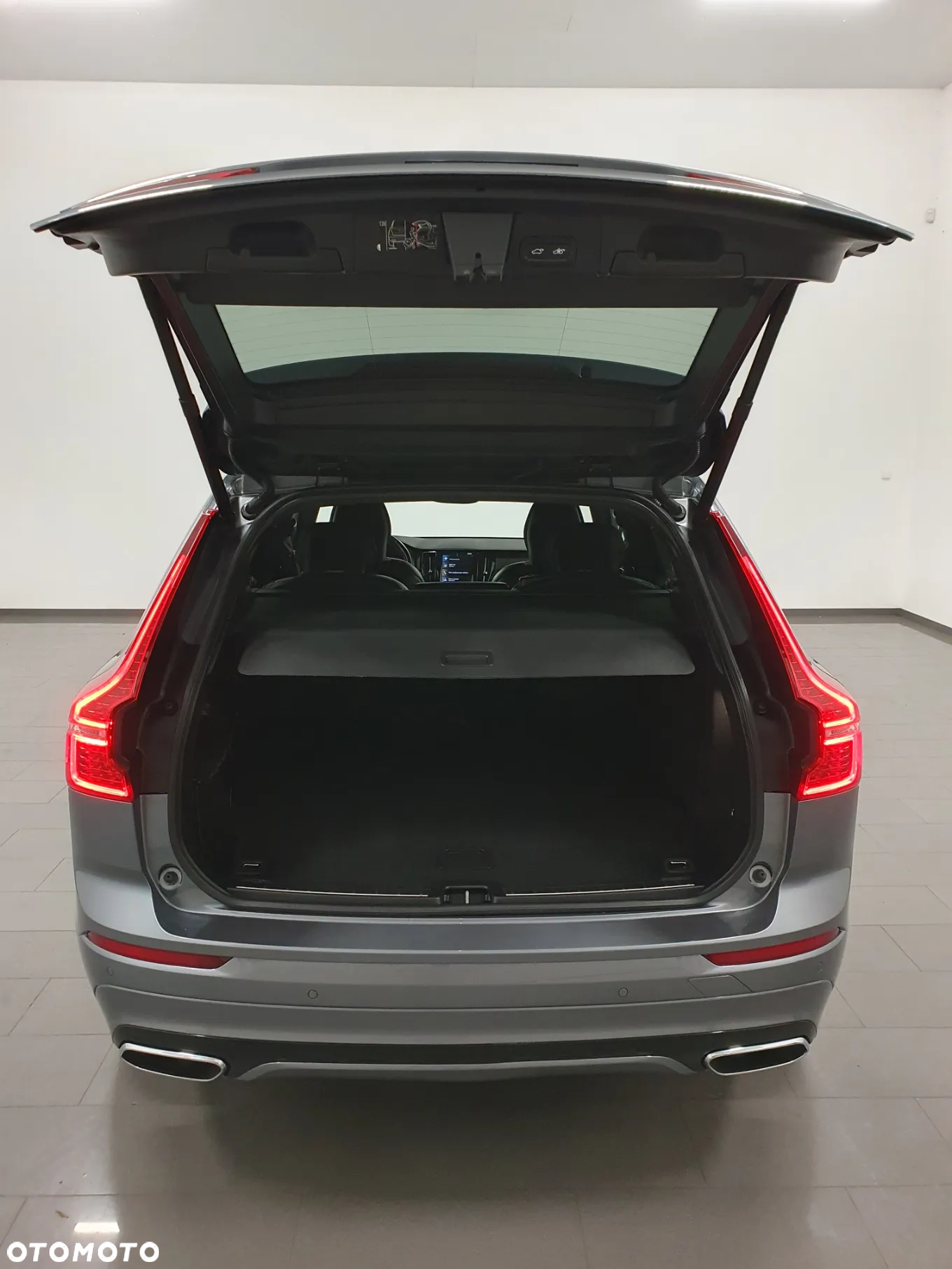 Volvo XC 60 B4 D AWD Geartronic RDesign - 36