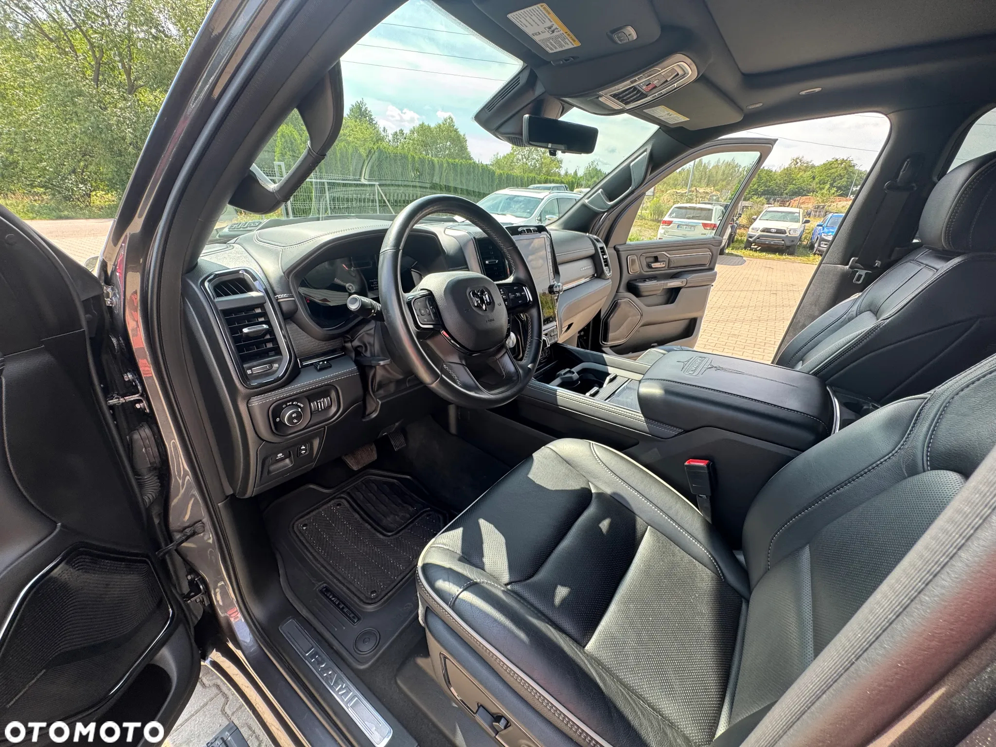 RAM 1500 Crew Cab Limited - 28