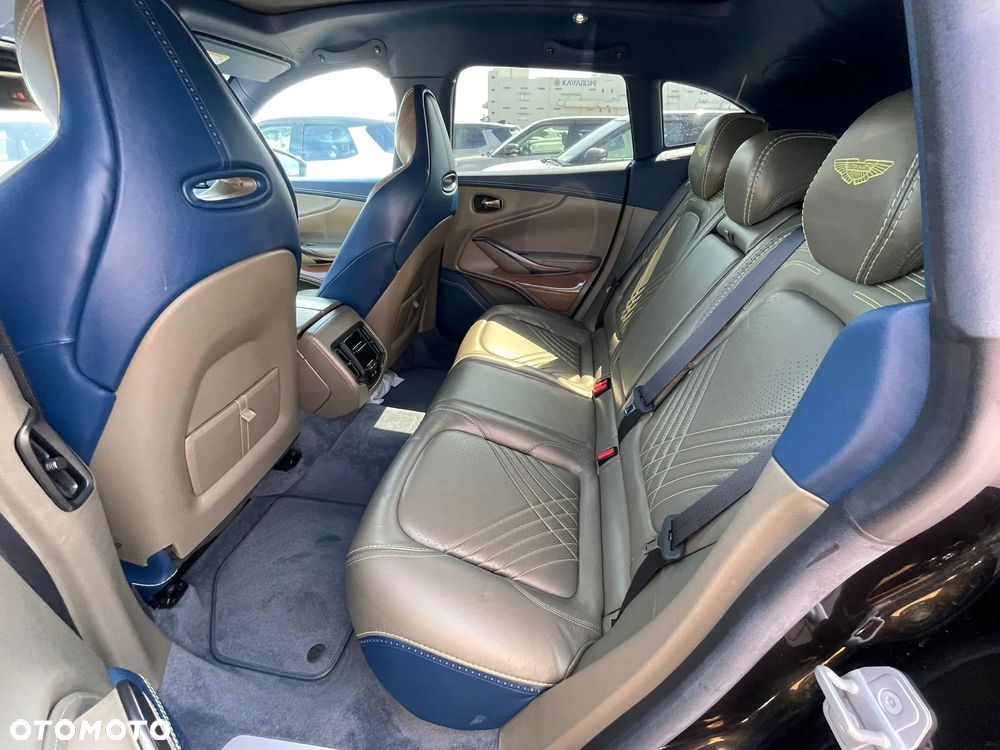 Aston Martin DBX Standard - 19