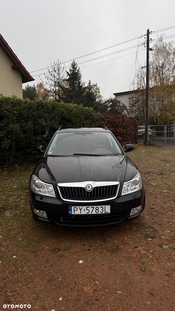 Skoda Octavia 1.4 TSI DSG FAMILY - 5
