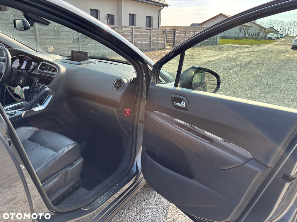 Peugeot 3008 HDi 160 Automatik Allure - 34