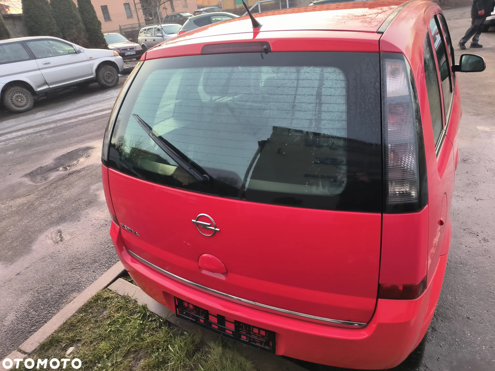 Klapa bagażnika tylna Opel Meriva A Lift Y547 - 3