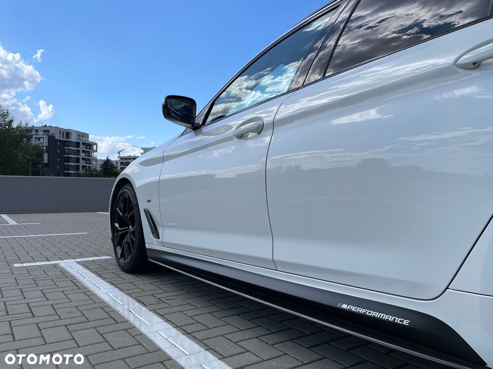 BMW Seria 5 540i xDrive mHEV M Sport sport - 16