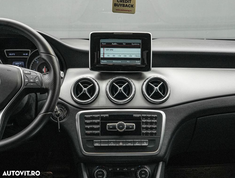 Mercedes-Benz GLA 220 CDI 4MATIC Aut. - 19