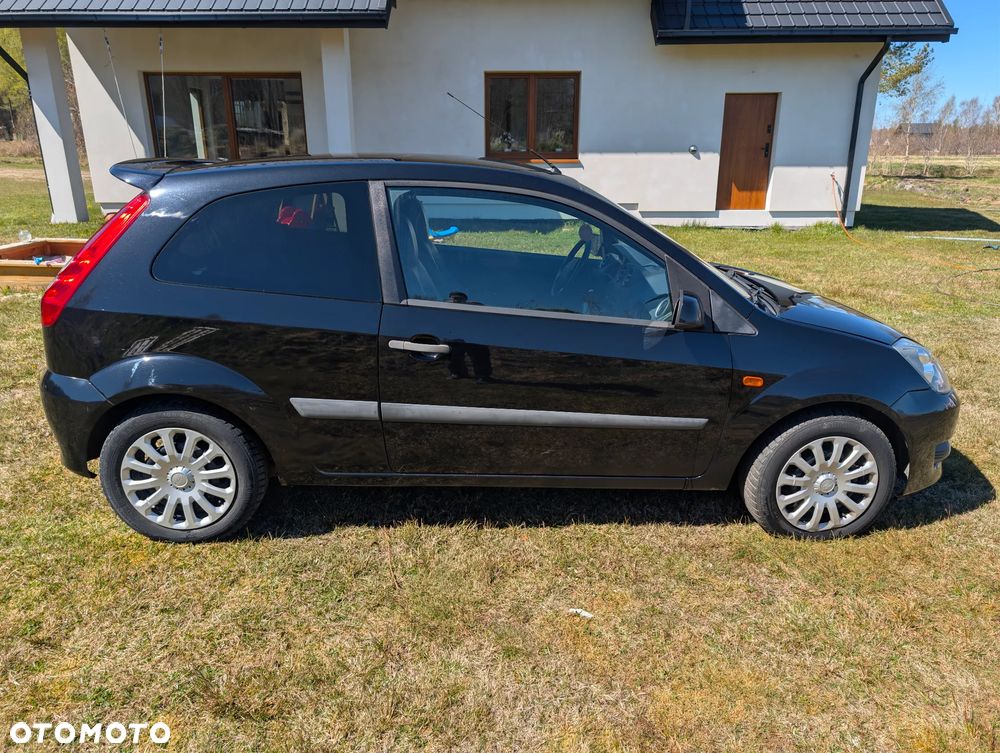 Ford Fiesta 1.6 TDCi Sport - 4