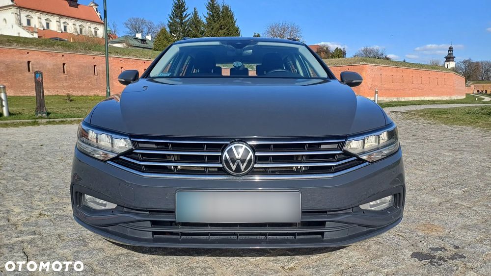Volkswagen Passat 2.0 TDI EVO Essence - 10