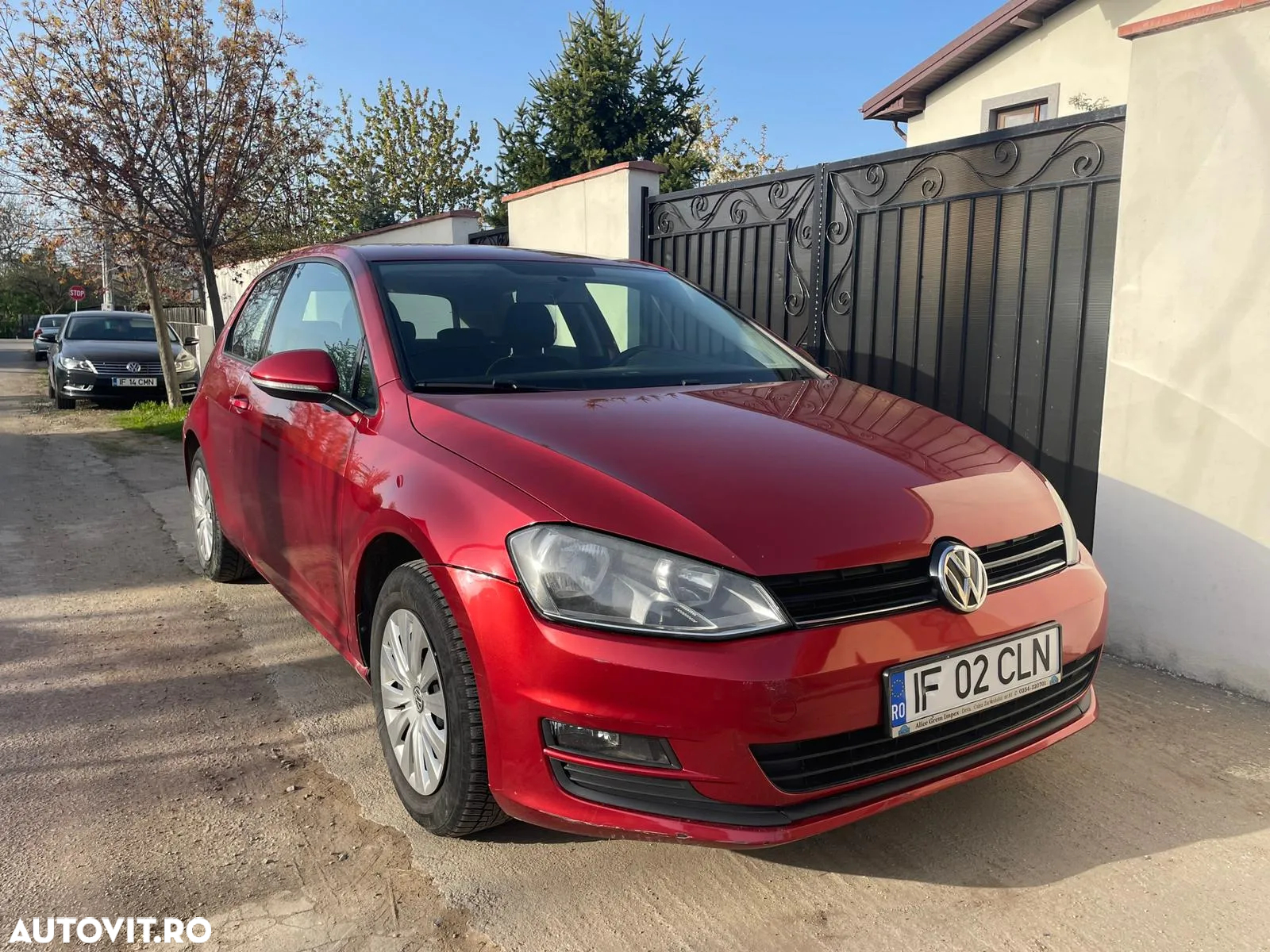 Volkswagen Golf 1.2 TSI Trendline - 2