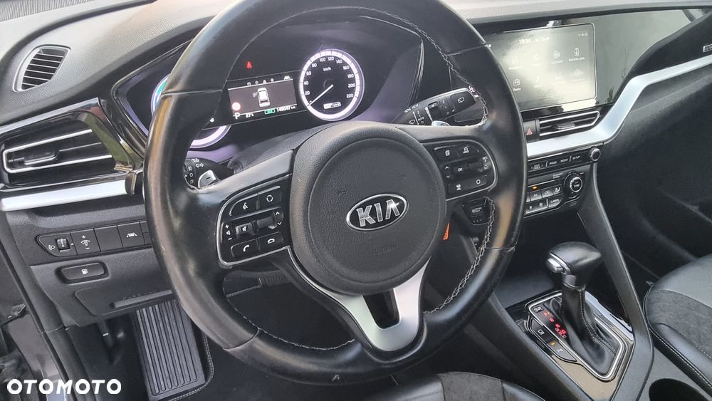 Kia Niro 1.6 GDI Hybrid L Business Line - 21